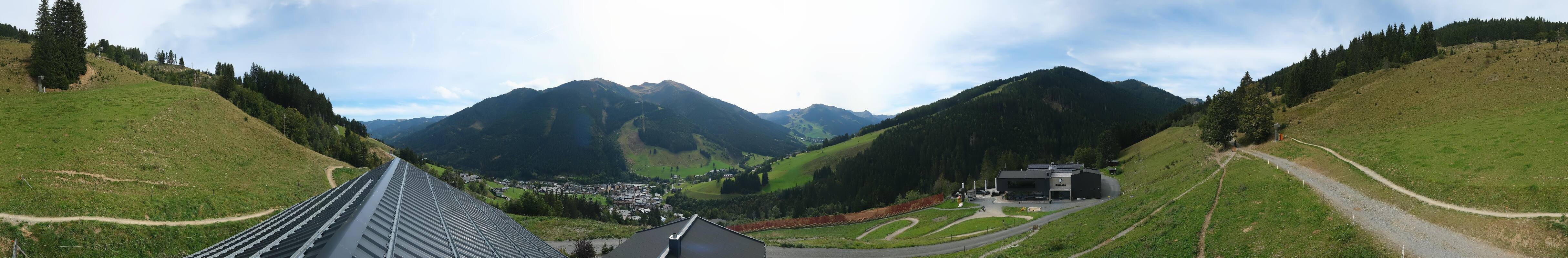 Archived image Webcam Saalbach - View from the Maisalm