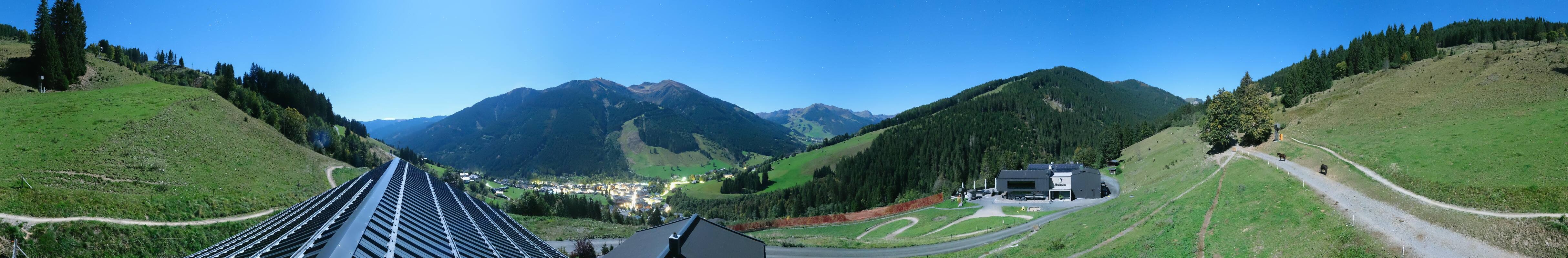 Archived image Webcam Saalbach - View from the Maisalm