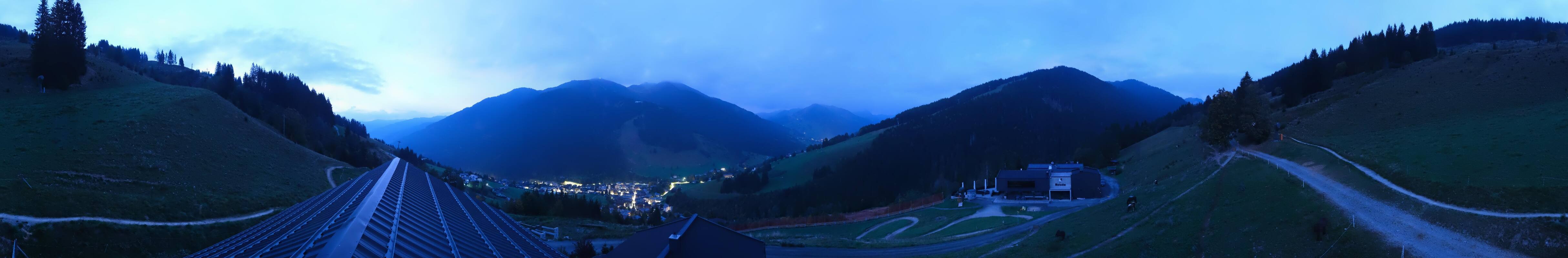 Archiv Foto Webcam Saalbach - Blick von der Maisalm