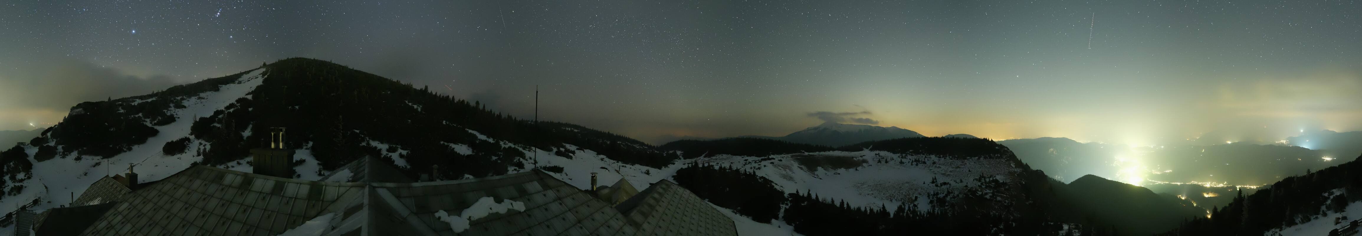 Archived image Webcam Raxalpe - Refuge Ottohaus