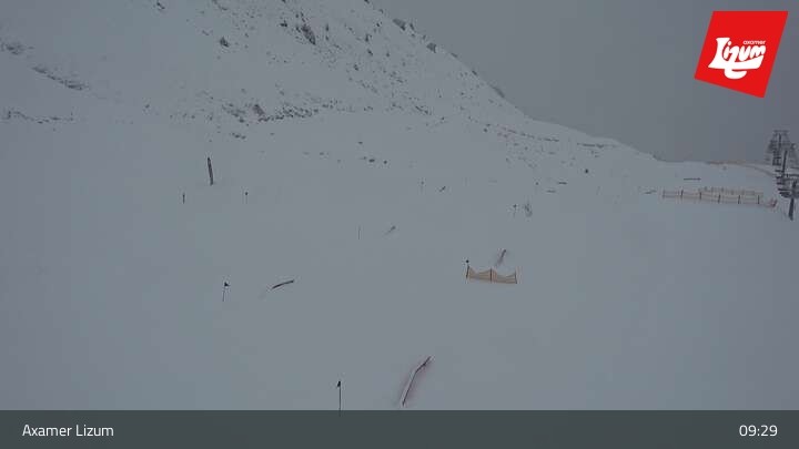 Archiv Foto Webcam Axamer Lizum - Karleitenlift Bergstation