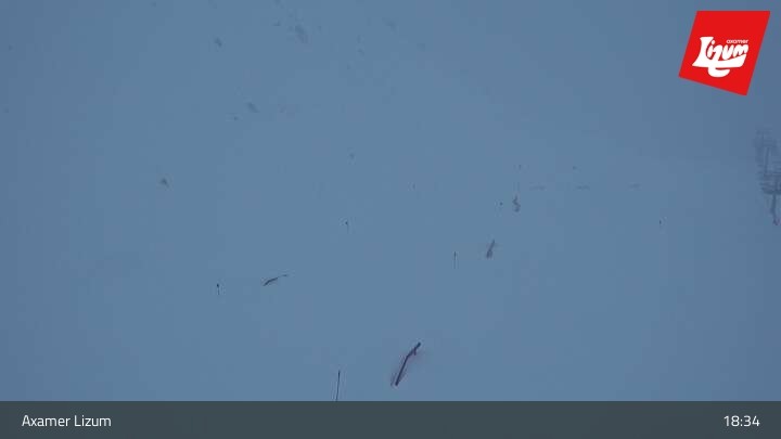 Archiv Foto Webcam Axamer Lizum - Karleitenlift Bergstation