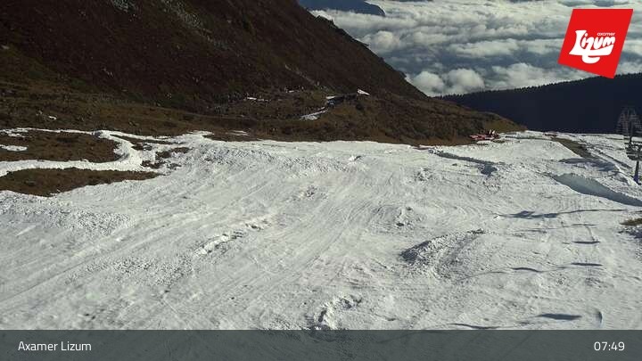 Archiv Foto Webcam Axamer Lizum - Karleitenlift Bergstation