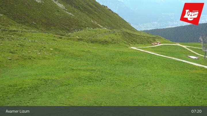Archiv Foto Webcam Axamer Lizum - Karleitenlift Bergstation