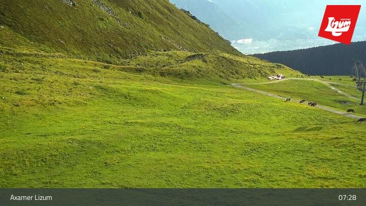 Archiv Foto Webcam Axamer Lizum - Karleitenlift Bergstation