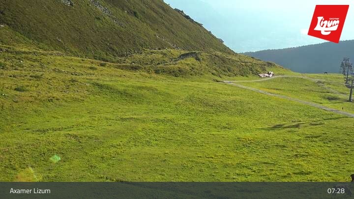 Archiv Foto Webcam Axamer Lizum - Karleitenlift Bergstation