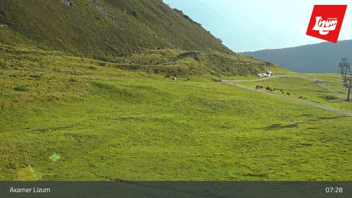 Archiv Foto Webcam Axamer Lizum - Karleitenlift Bergstation