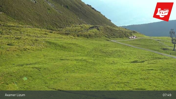 Archiv Foto Webcam Axamer Lizum - Karleitenlift Bergstation
