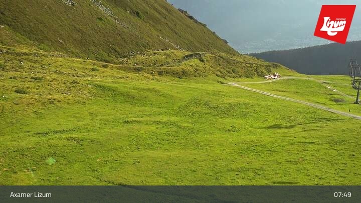 Archiv Foto Webcam Axamer Lizum - Karleitenlift Bergstation