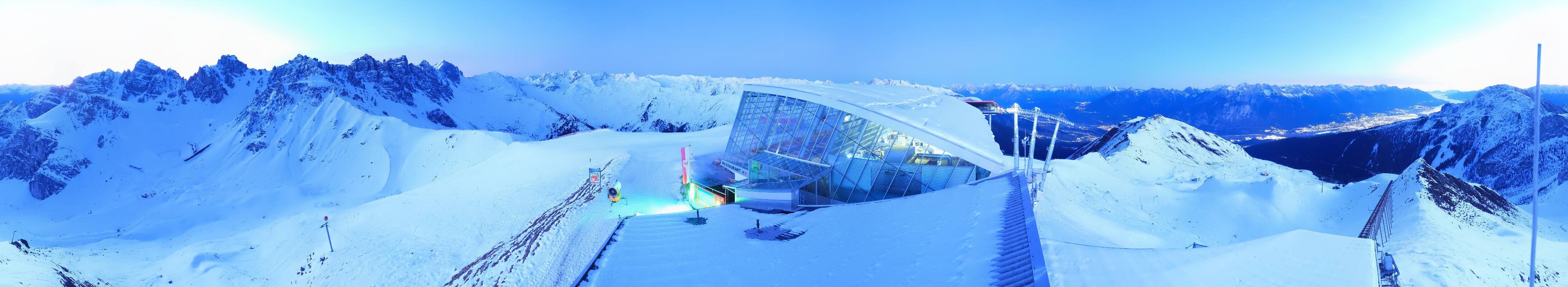 Archiv Foto Webcam Axamer Lizum: Bergstation Olympiabahn