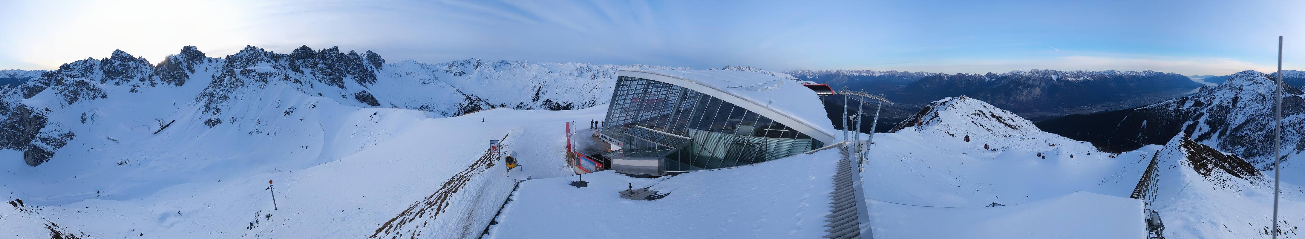 Archiv Foto Webcam Axamer Lizum: Bergstation Olympiabahn