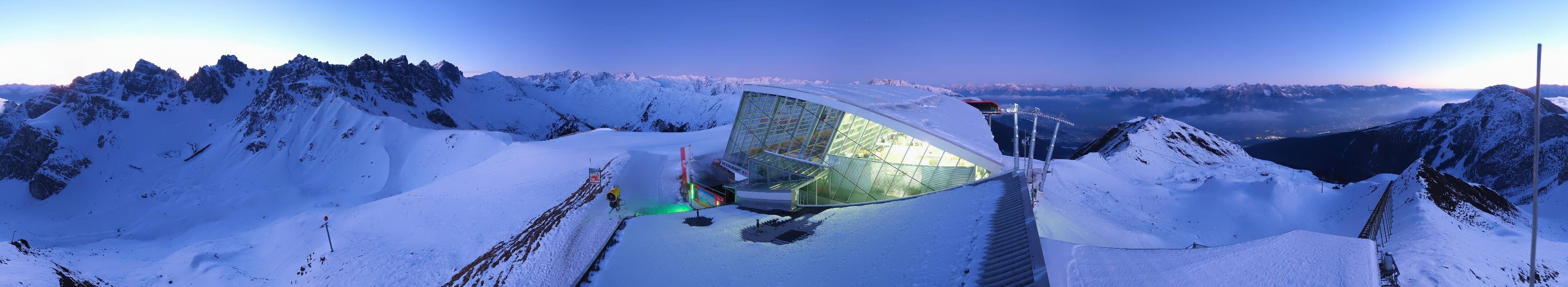 Archiv Foto Webcam Axamer Lizum: Bergstation Olympiabahn