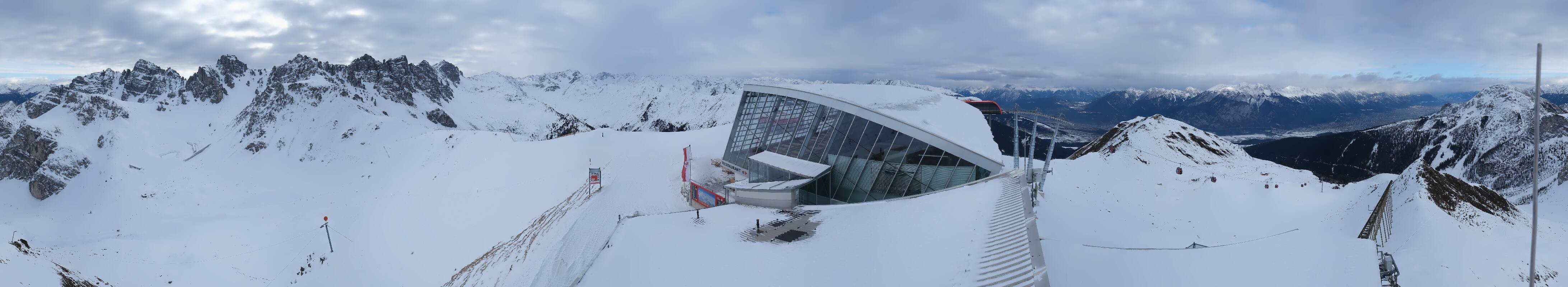 Archiv Foto Webcam Axamer Lizum: Bergstation Olympiabahn