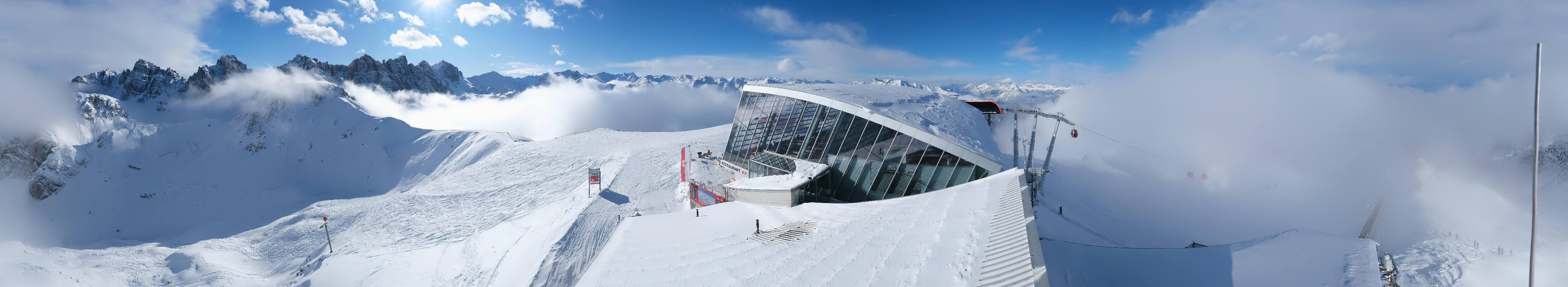 Archived image Webcam Axamer Lizum: Top station Olympia funicular