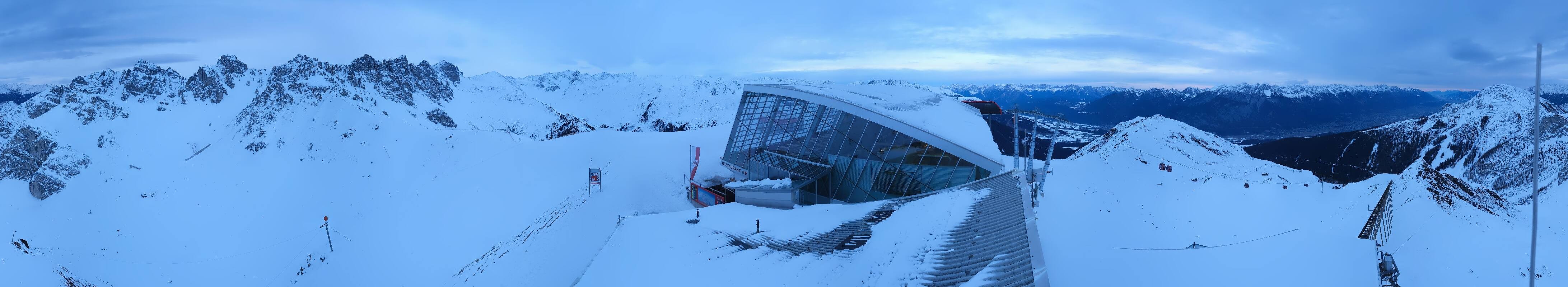 Archiv Foto Webcam Axamer Lizum: Bergstation Olympiabahn