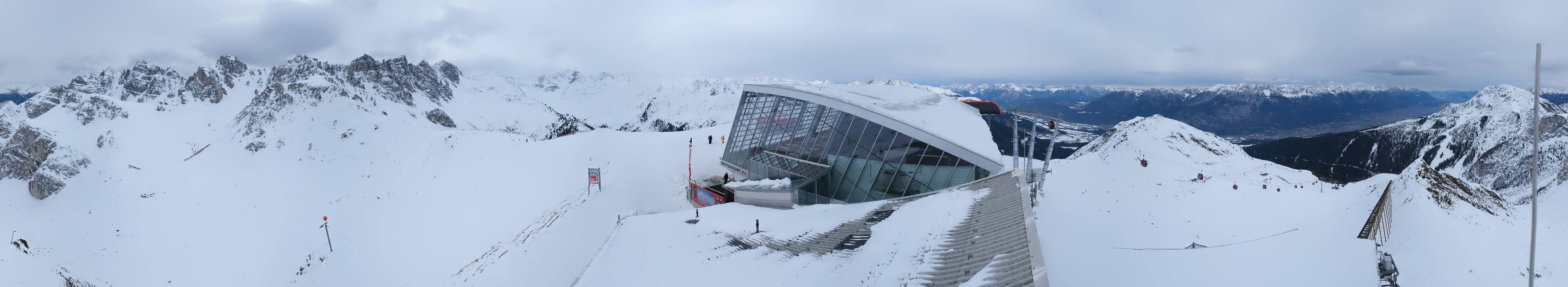 Archiv Foto Webcam Axamer Lizum: Bergstation Olympiabahn
