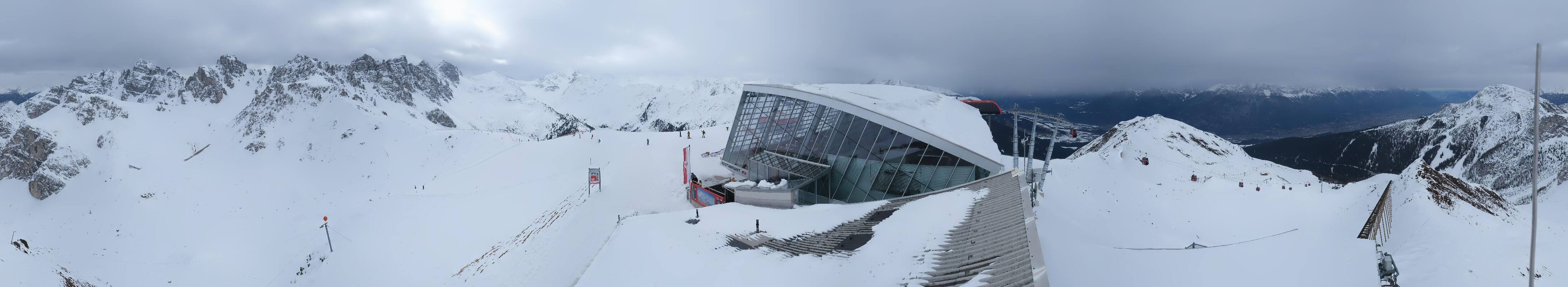 Archived image Webcam Axamer Lizum: Top station Olympia funicular