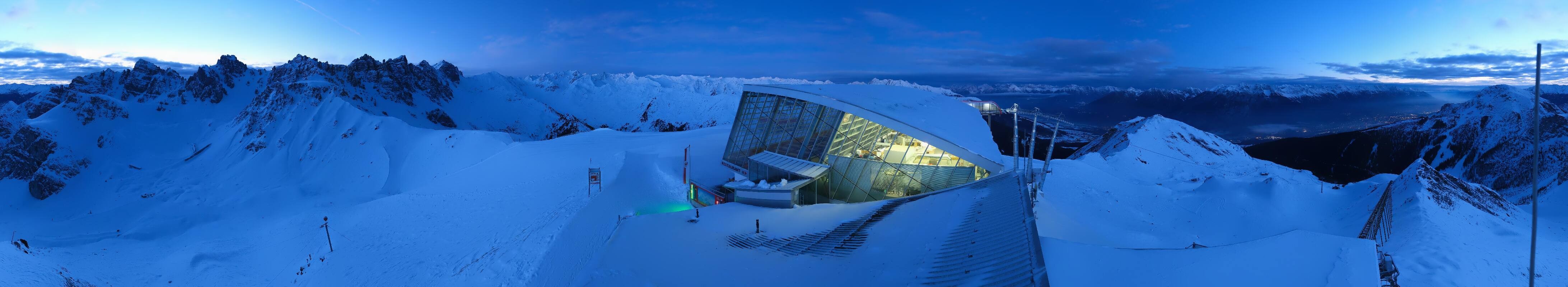 Archiv Foto Webcam Axamer Lizum: Bergstation Olympiabahn