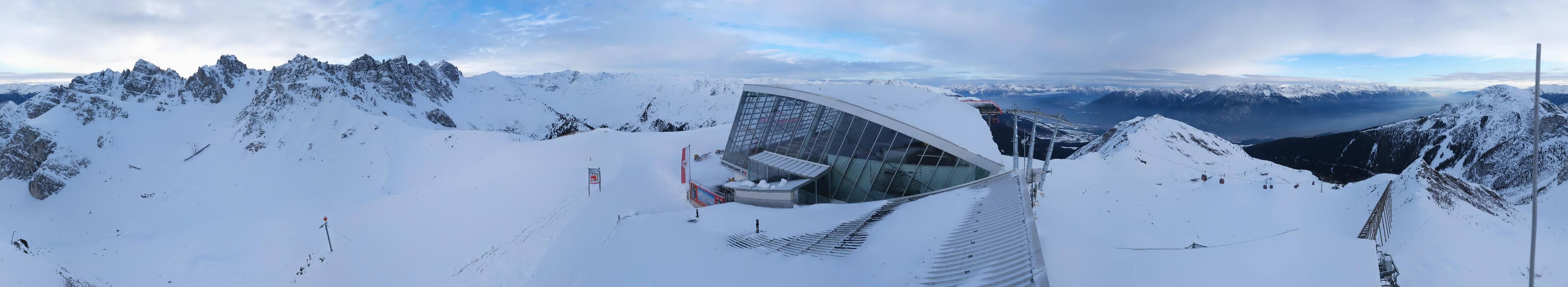 Archiv Foto Webcam Axamer Lizum: Bergstation Olympiabahn