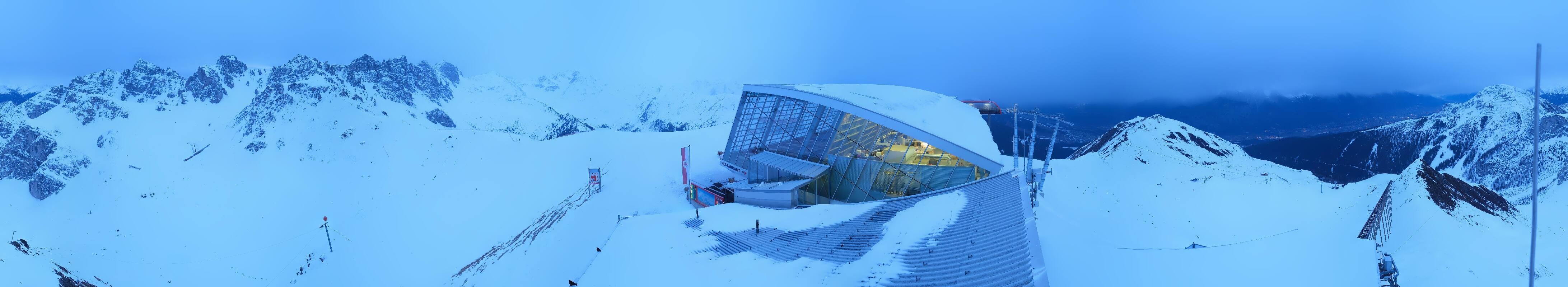 Archiv Foto Webcam Axamer Lizum: Bergstation Olympiabahn