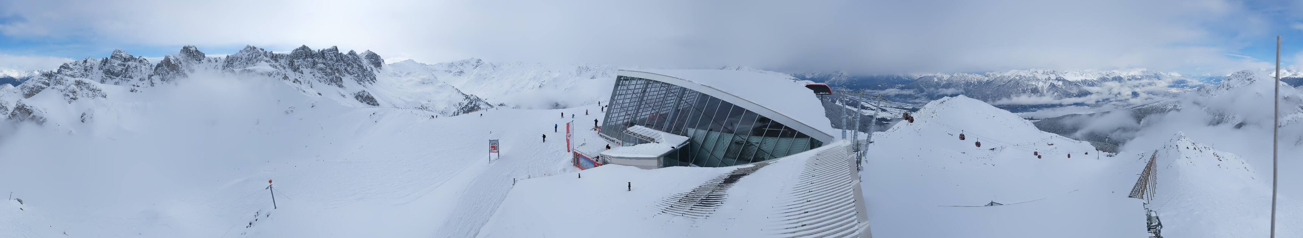 Archiv Foto Webcam Axamer Lizum: Bergstation Olympiabahn