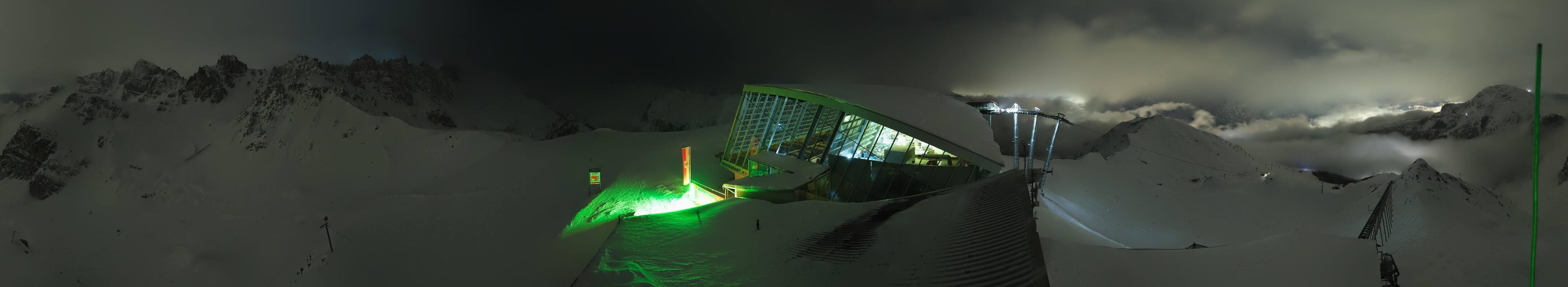 Archived image Webcam Axamer Lizum: Top station Olympia funicular