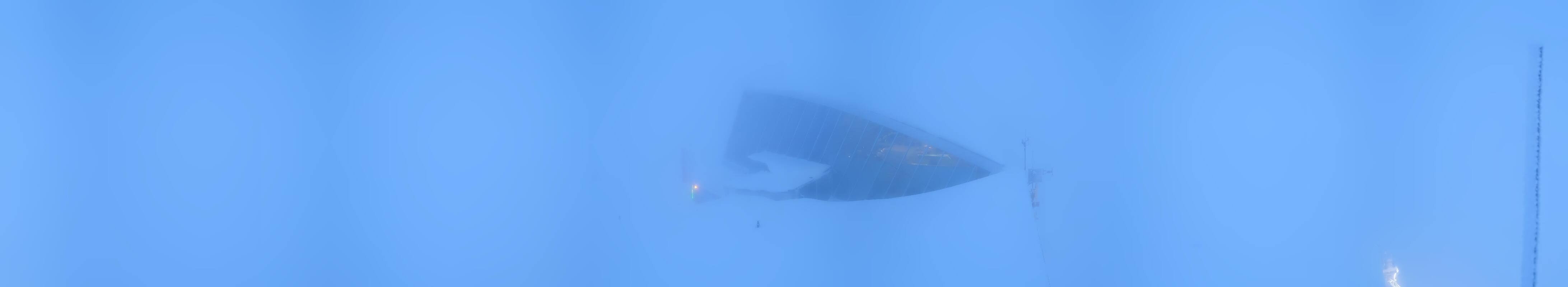 Archived image Webcam Axamer Lizum: Top station Olympia funicular