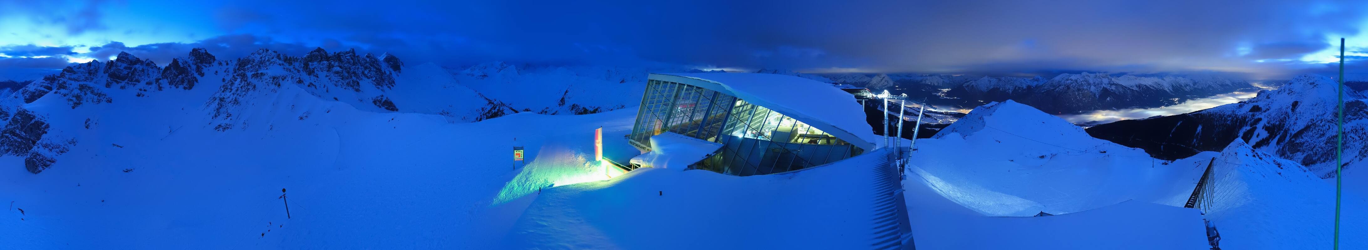 Archiv Foto Webcam Axamer Lizum: Bergstation Olympiabahn