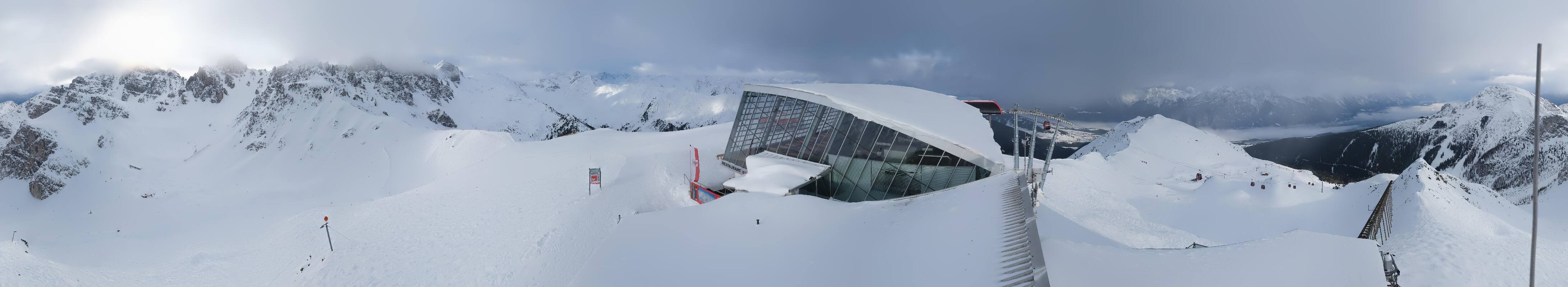Archiv Foto Webcam Axamer Lizum: Bergstation Olympiabahn
