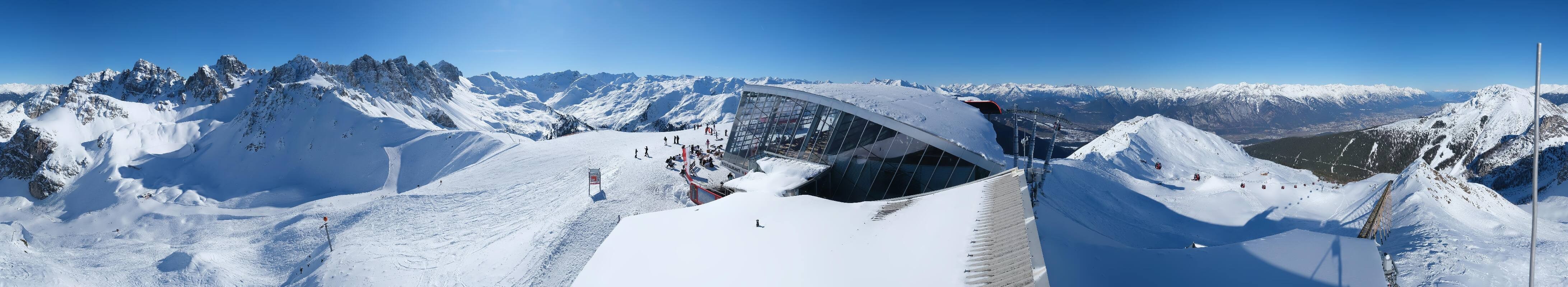 Archiv Foto Webcam Axamer Lizum: Bergstation Olympiabahn