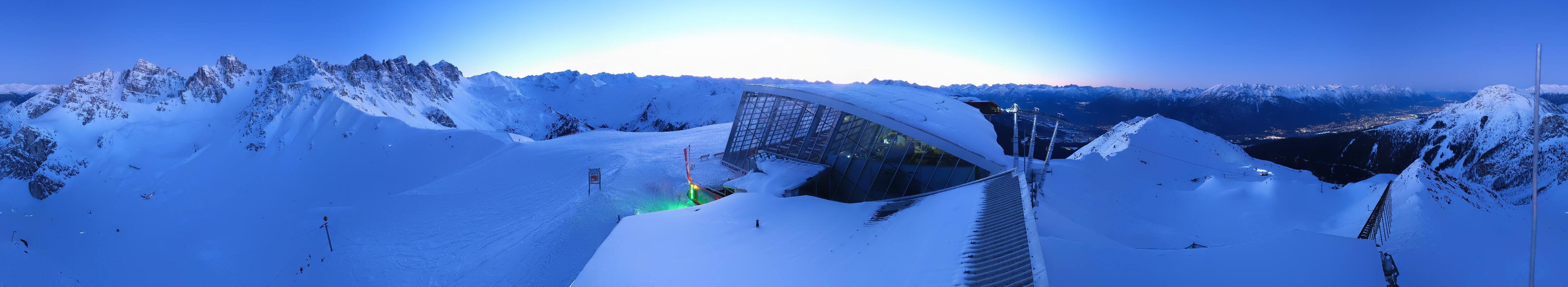 Archiv Foto Webcam Axamer Lizum: Bergstation Olympiabahn