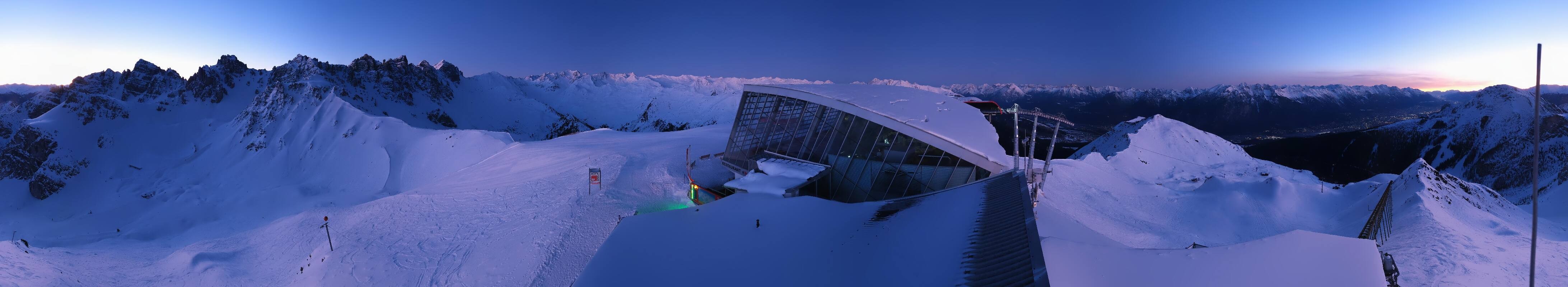 Archived image Webcam Axamer Lizum: Top station Olympia funicular