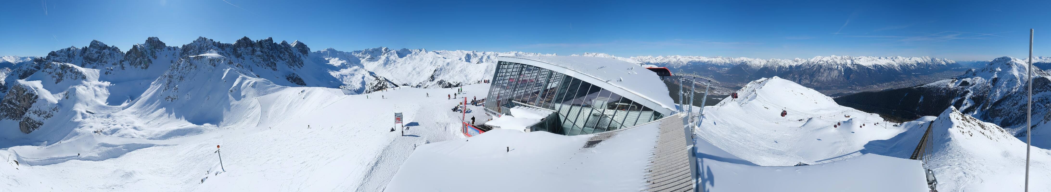 Archived image Webcam Axamer Lizum: Top station Olympia funicular