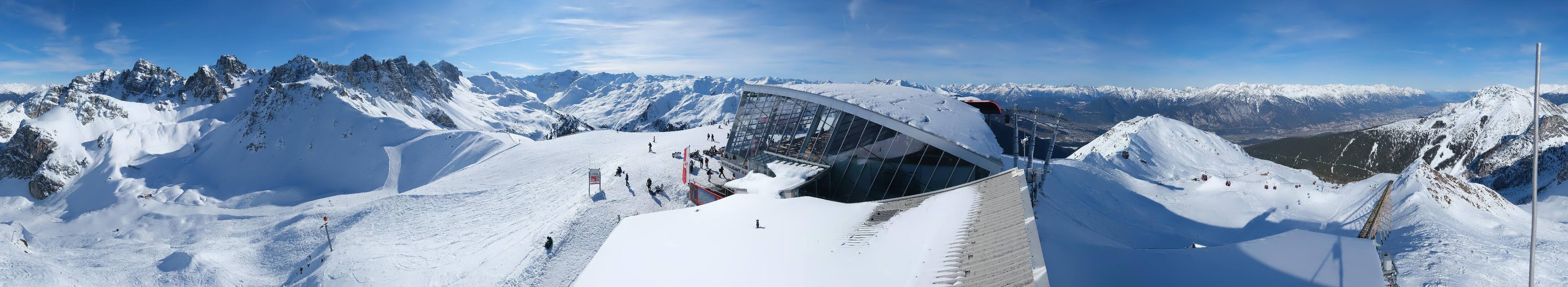 Archived image Webcam Axamer Lizum: Top station Olympia funicular