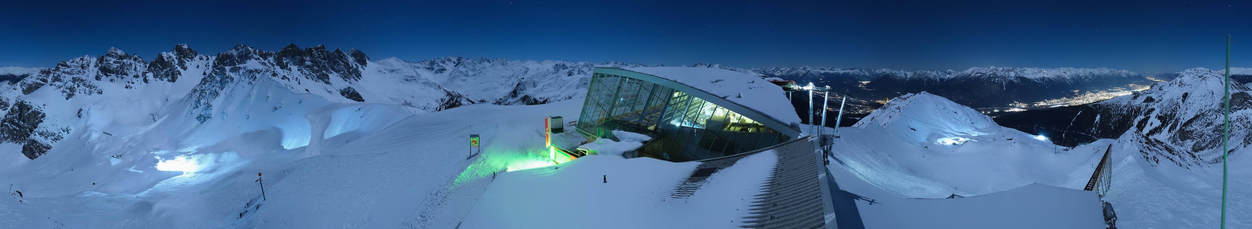 Archived image Webcam Axamer Lizum: Top station Olympia funicular