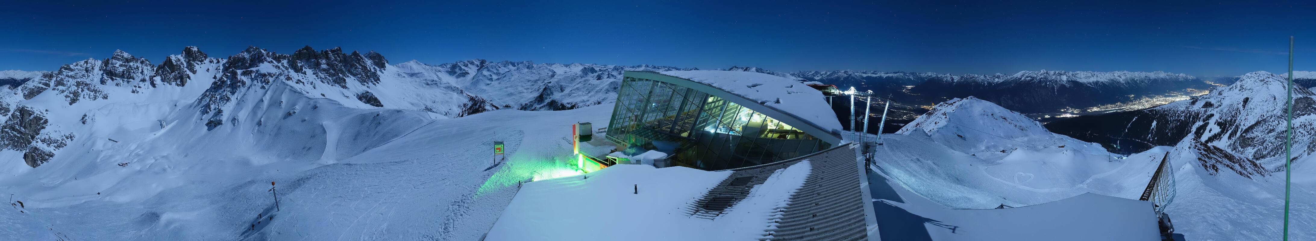 Archived image Webcam Axamer Lizum: Top station Olympia funicular