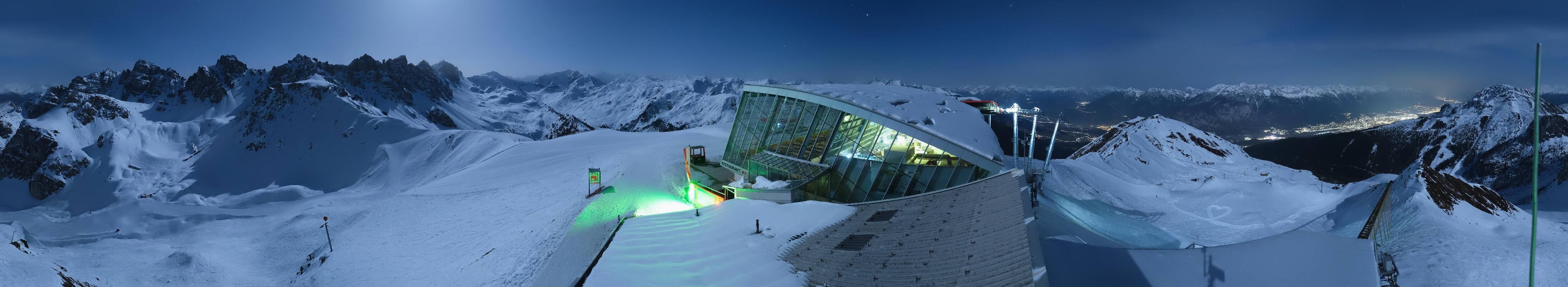 Archived image Webcam Axamer Lizum: Top station Olympia funicular