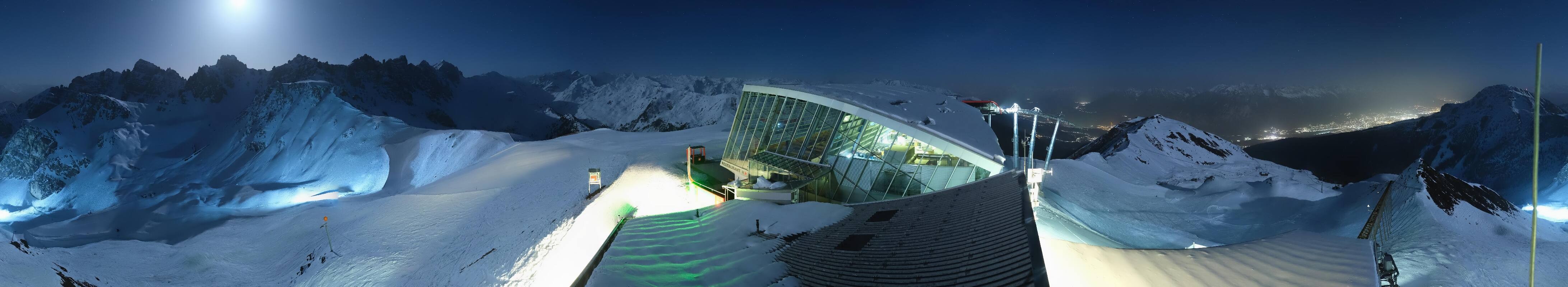 Archived image Webcam Axamer Lizum: Top station Olympia funicular