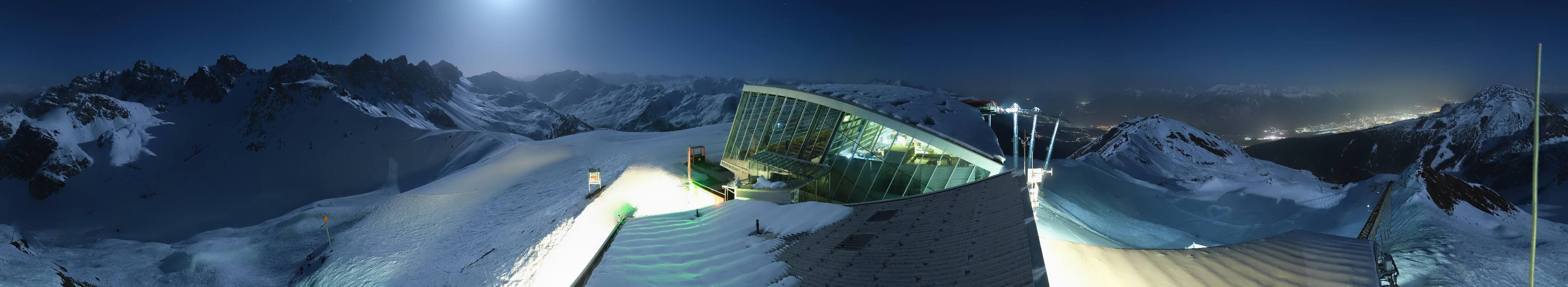 Archived image Webcam Axamer Lizum: Top station Olympia funicular