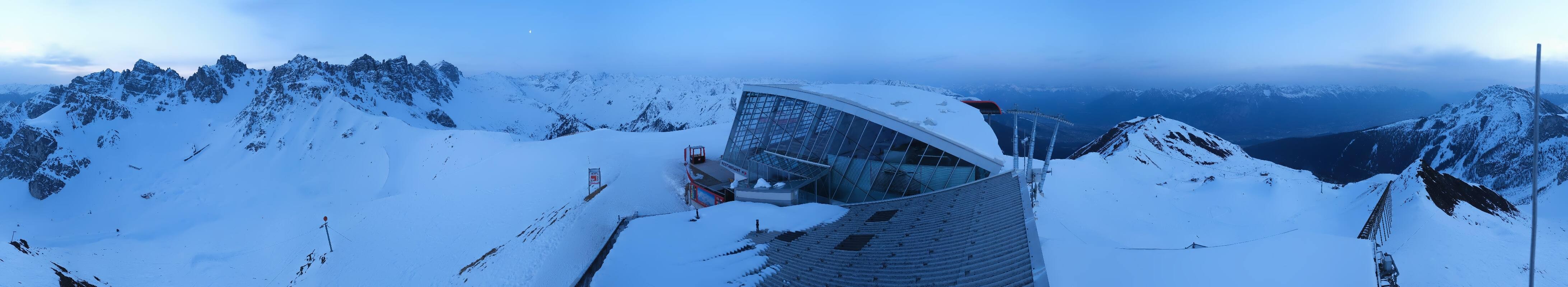 Archived image Webcam Axamer Lizum: Top station Olympia funicular