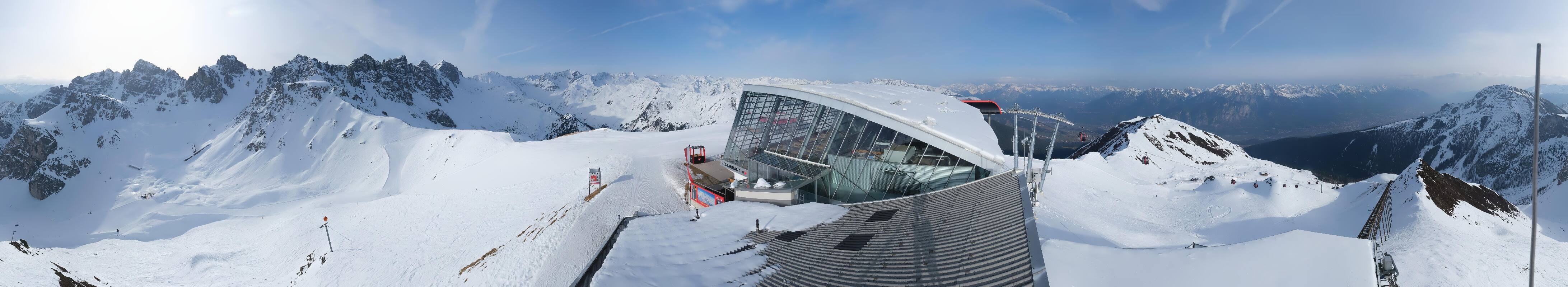 Archived image Webcam Axamer Lizum: Top station Olympia funicular