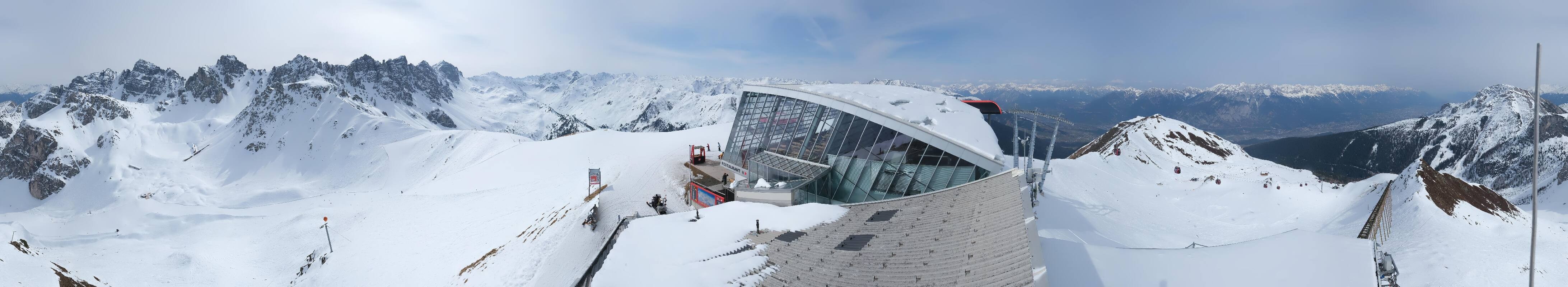 Archiv Foto Webcam Axamer Lizum: Bergstation Olympiabahn