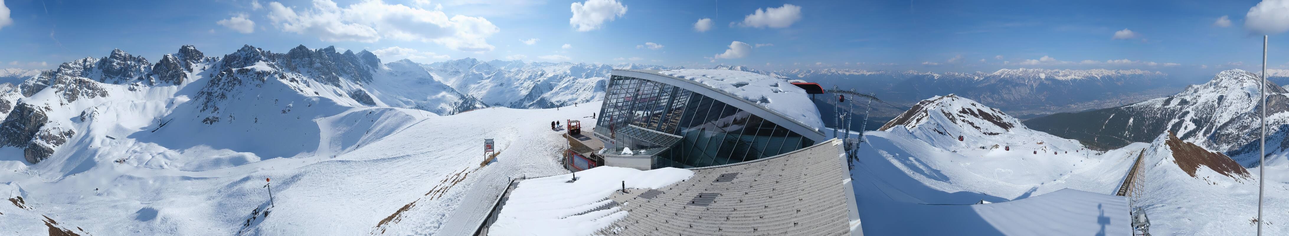 Archiv Foto Webcam Axamer Lizum: Bergstation Olympiabahn