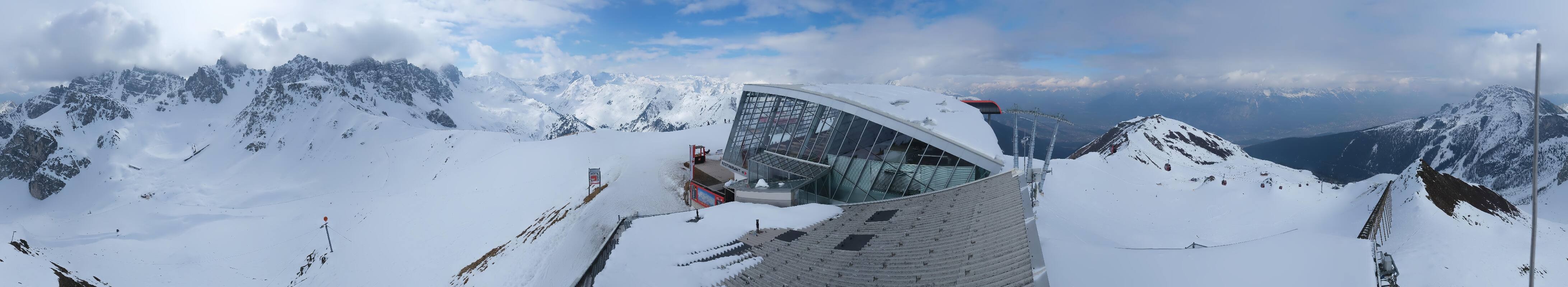 Archiv Foto Webcam Axamer Lizum: Bergstation Olympiabahn