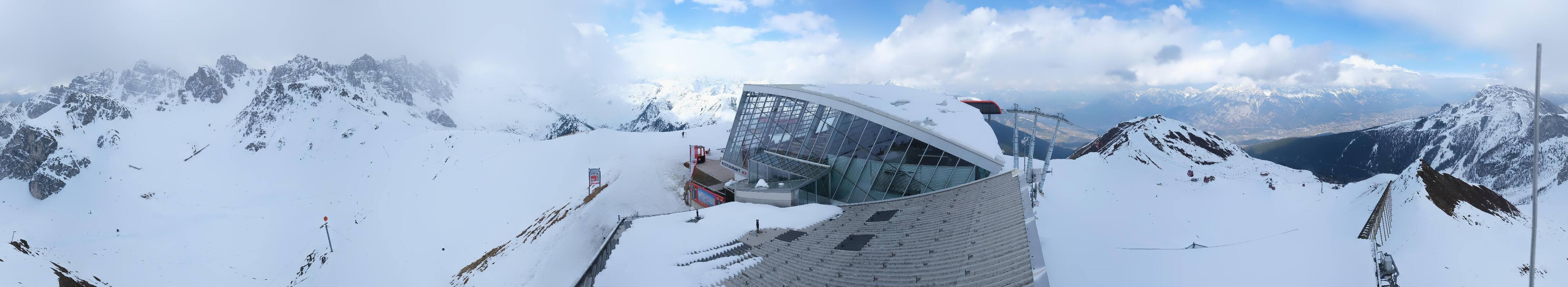 Archiv Foto Webcam Axamer Lizum: Bergstation Olympiabahn