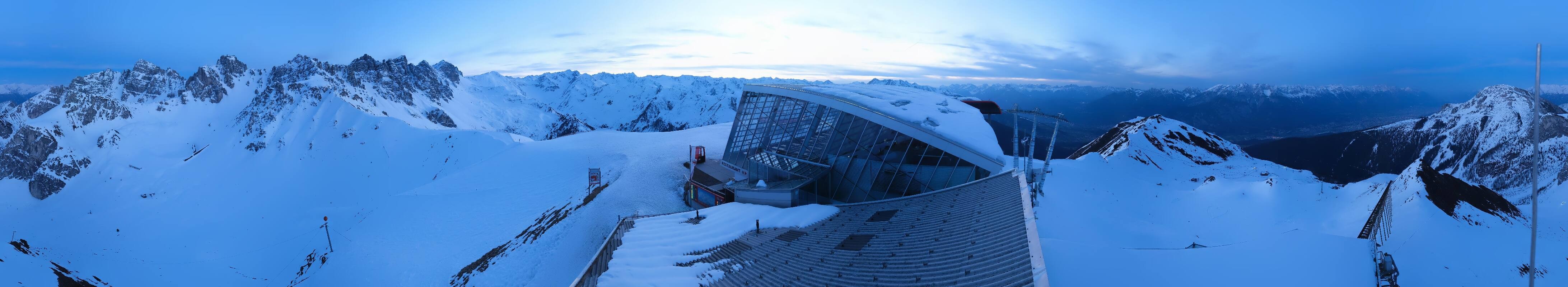 Archived image Webcam Axamer Lizum: Top station Olympia funicular