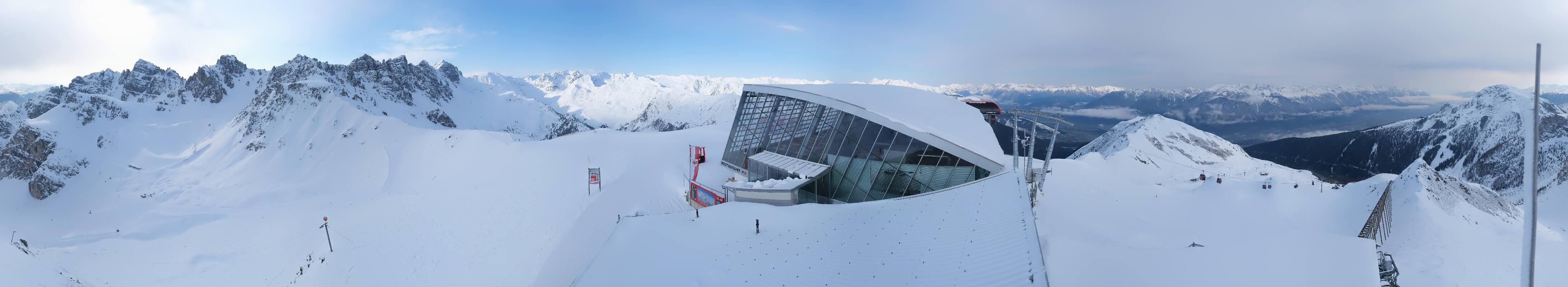 Archiv Foto Webcam Axamer Lizum: Bergstation Olympiabahn