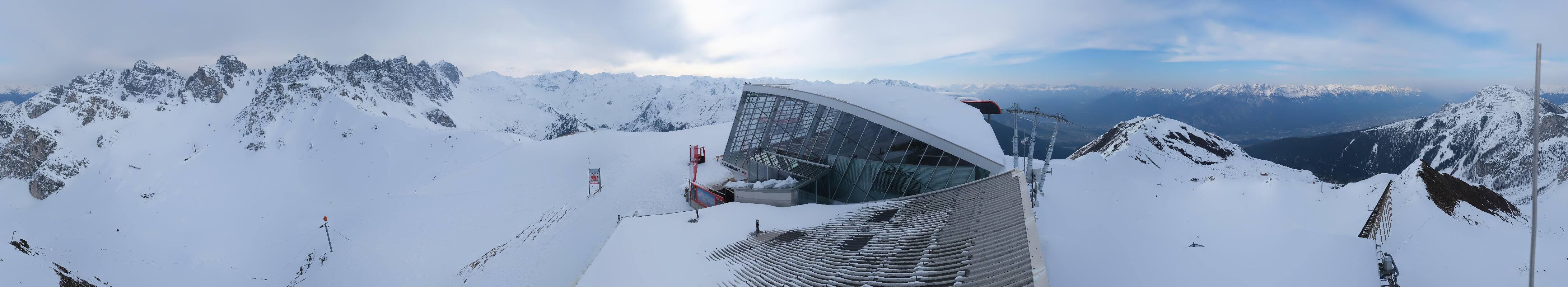 Archiv Foto Webcam Axamer Lizum: Bergstation Olympiabahn