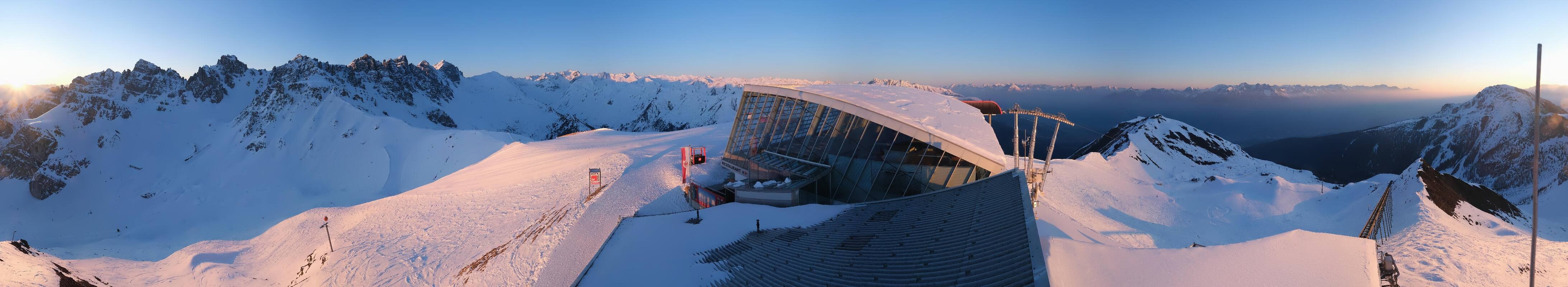 Archiv Foto Webcam Axamer Lizum: Bergstation Olympiabahn