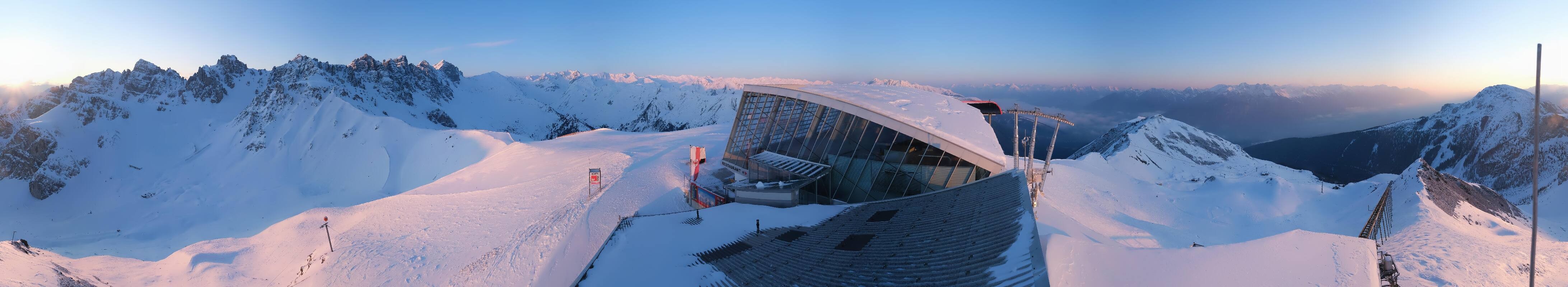 Archiv Foto Webcam Axamer Lizum: Bergstation Olympiabahn